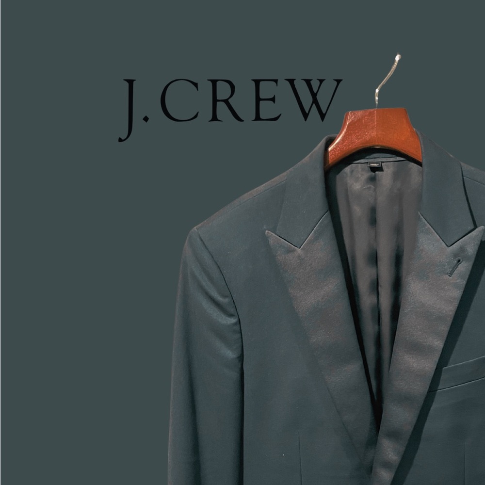 Classic Midnight Blue Dinner Jacket